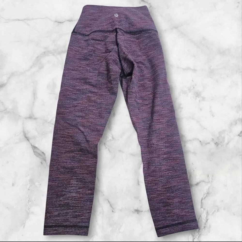 Lululemon Size 4 High Rise Wunder Under - Picture 2 of 3